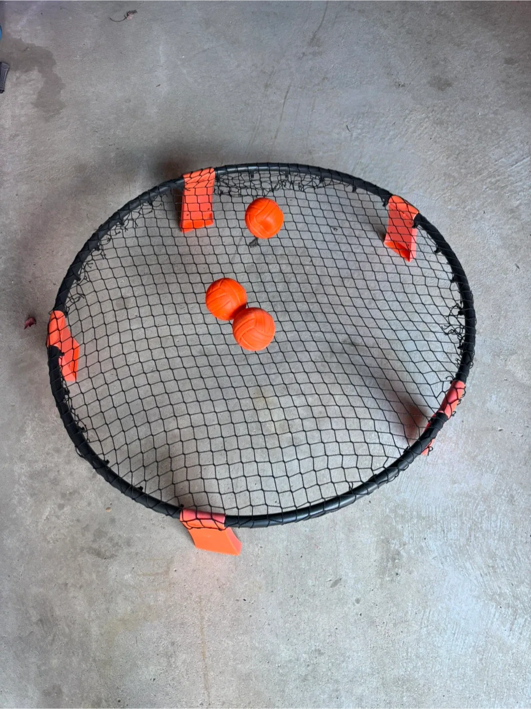 Spikeball Game Set image indicator(2)