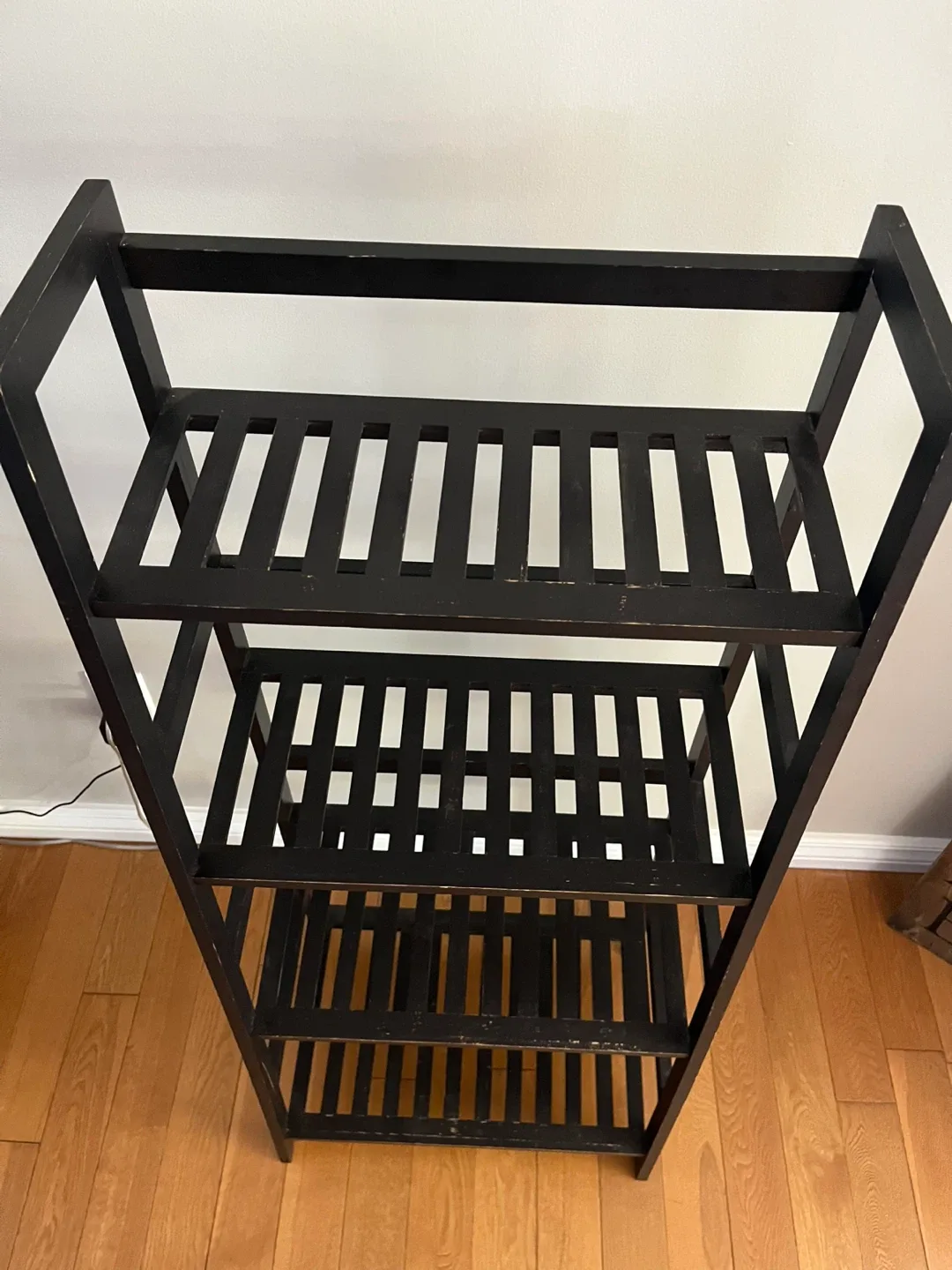 Brown Wooden Ladder Shelf - 4 Tier image indicator(4)