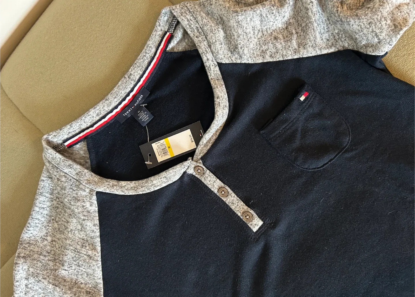 Tommy Hilfiger lounge suit image indicator(3)