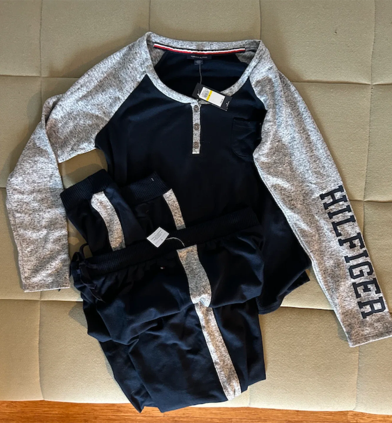 Tommy Hilfiger lounge suit thumbnail