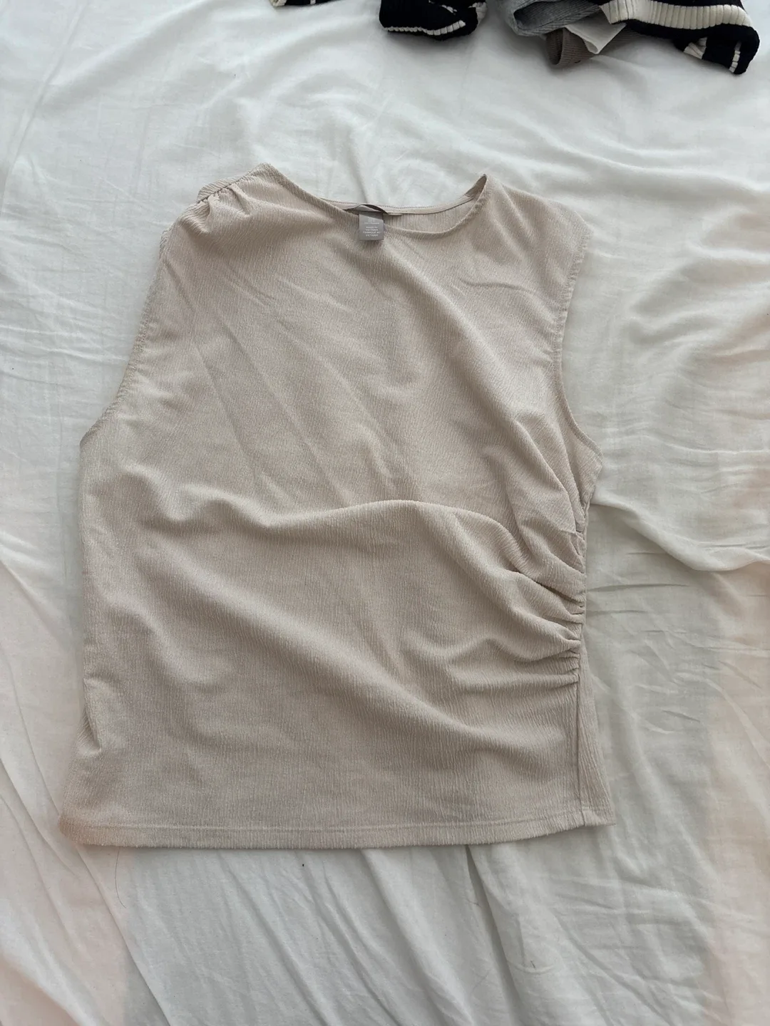 Zara, H&M Tops Bundle - Closet clean out image indicator(4)