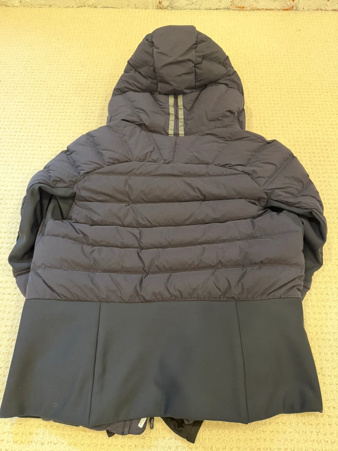 Canada Goose Down Puffer Jacket - Size S/P image indicator(4)