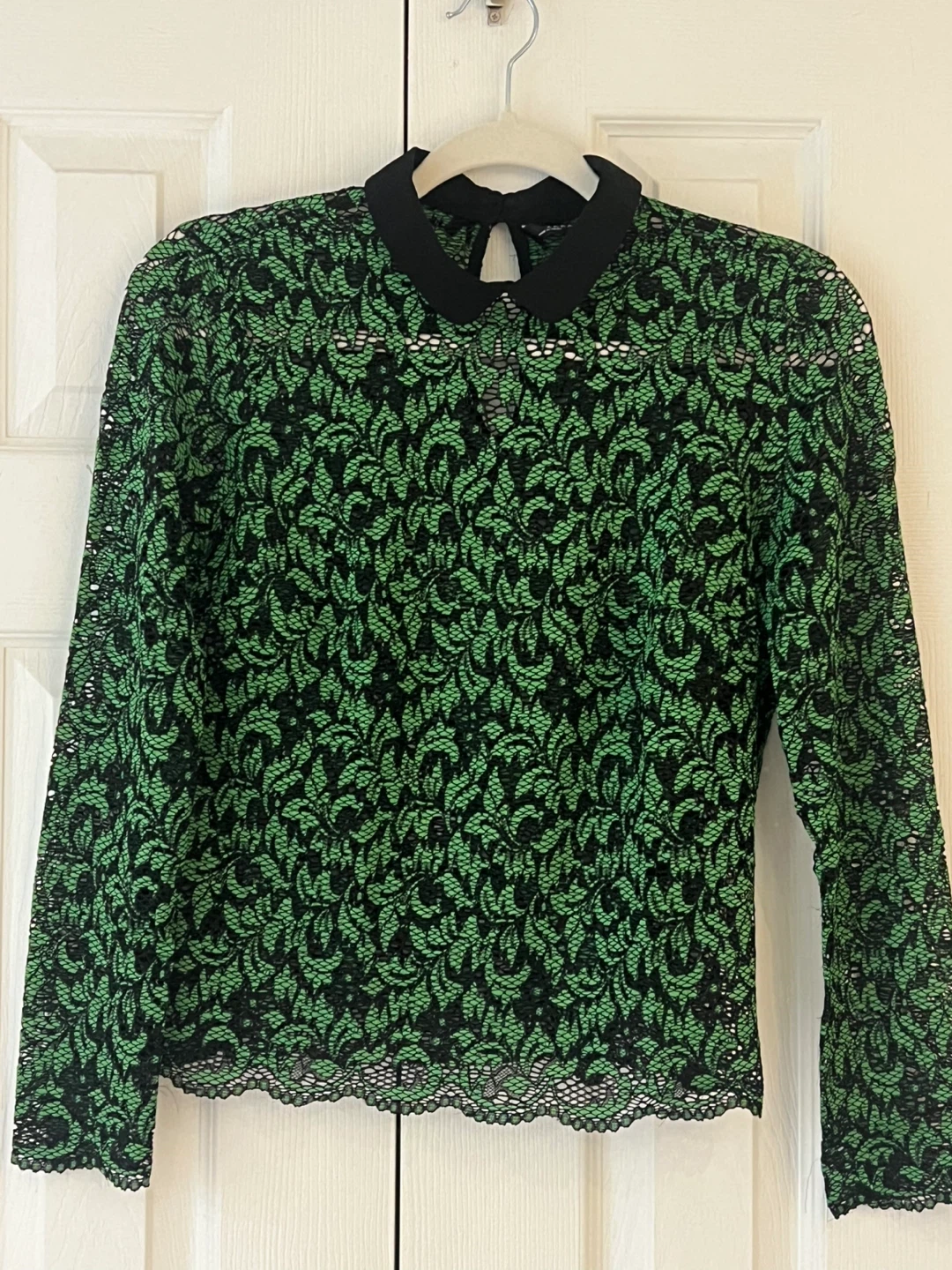 Green Lace Top Size Small
