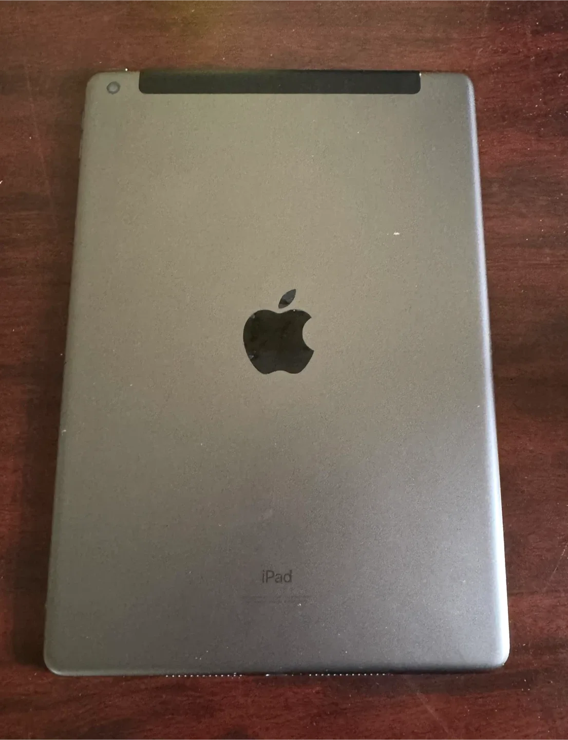 iPad 9th Gen - 64GB (Read Description) image indicator(2)