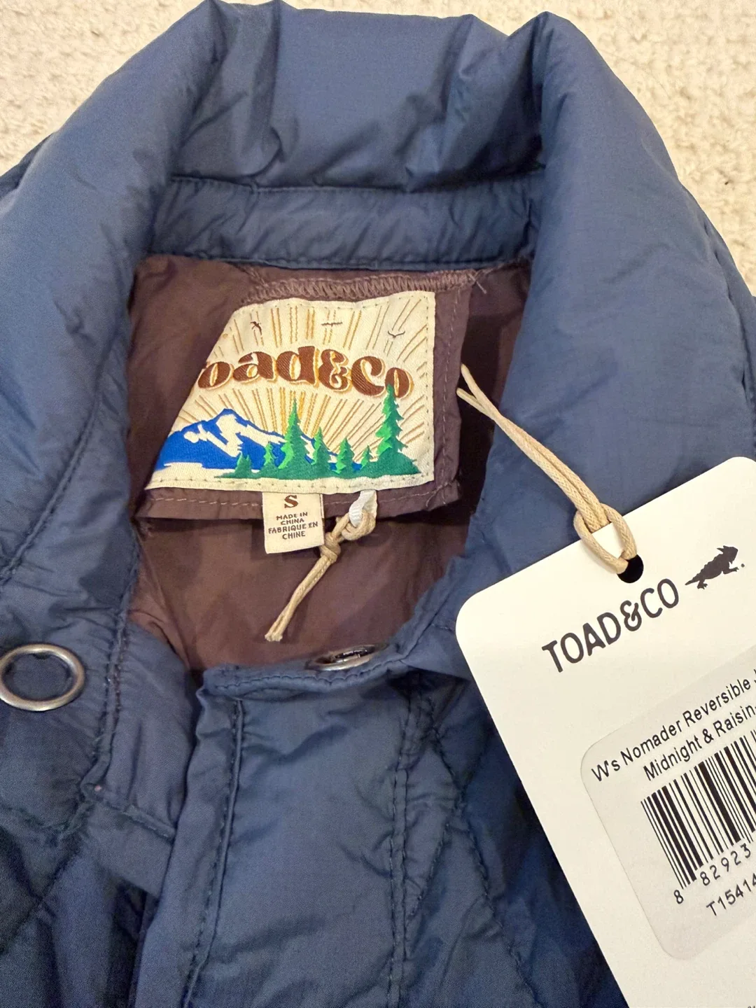 Toad&Co Women’s Reversible Jacket - Midnight/Raisin - S image indicator(5)