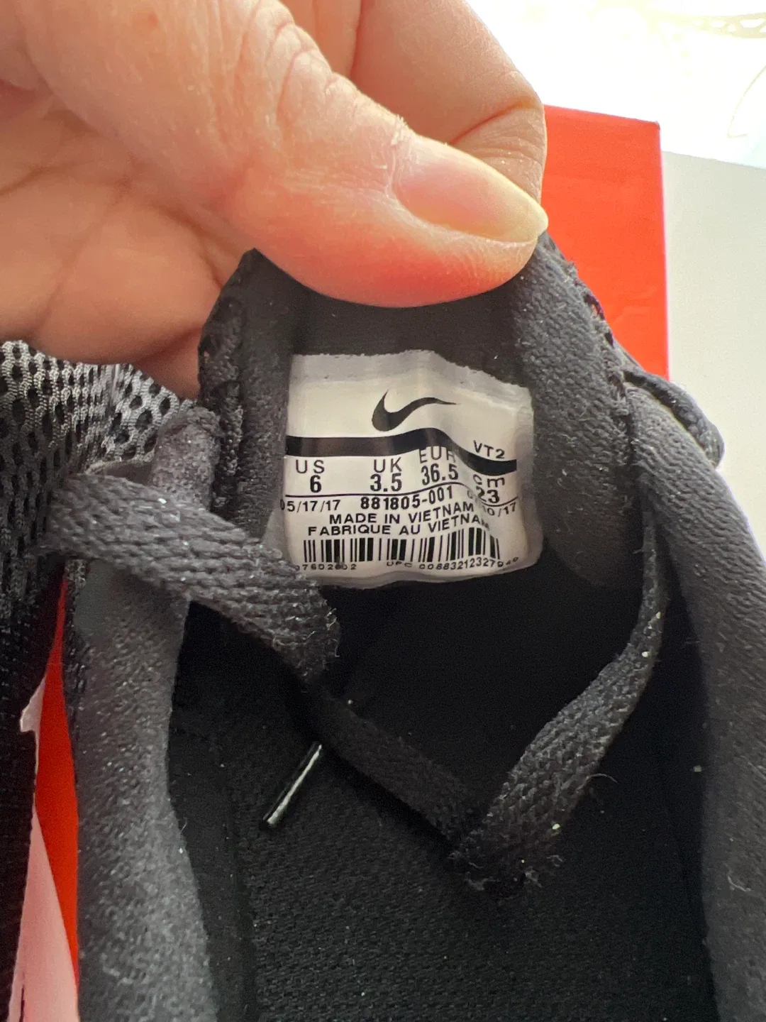 Nike Flex Experience RN 6 Women's Running Shoes - Size 6 image indicator(4)