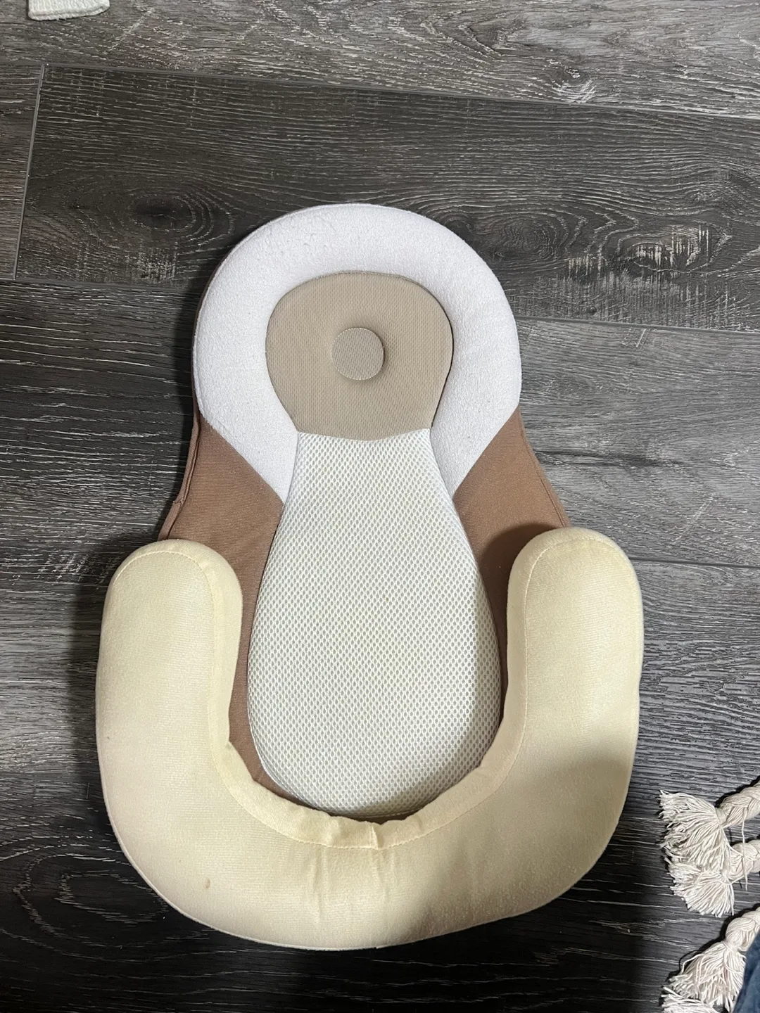Baby Head and Neck Support Pillow thumbnail