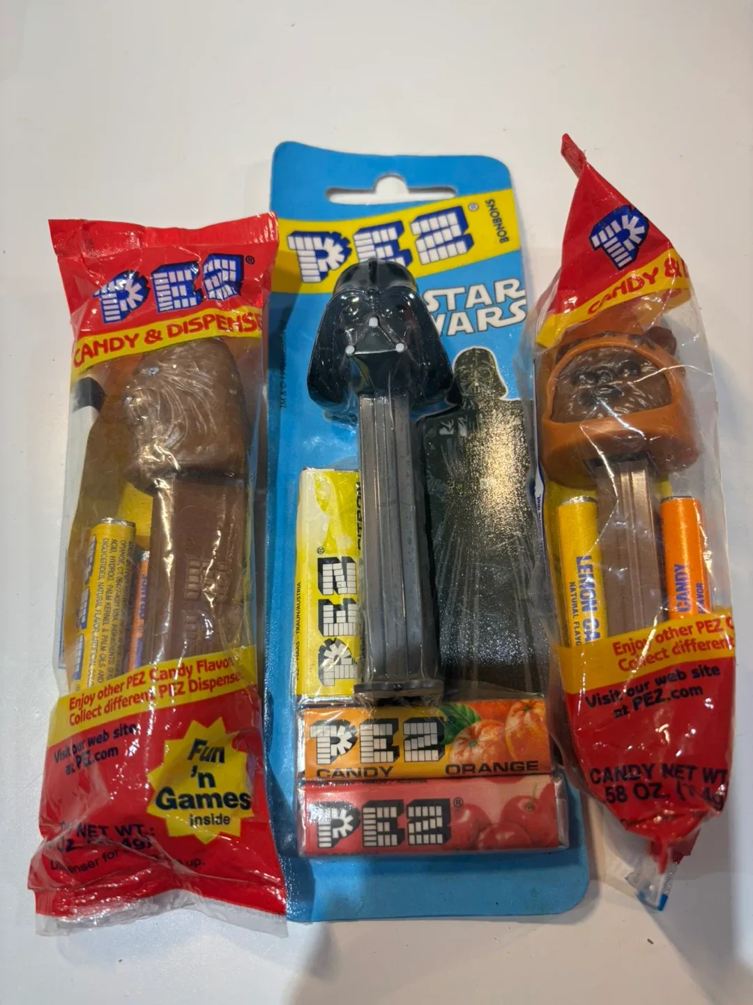 PEZ Star Wars Candy Dispensers image indicator(2)