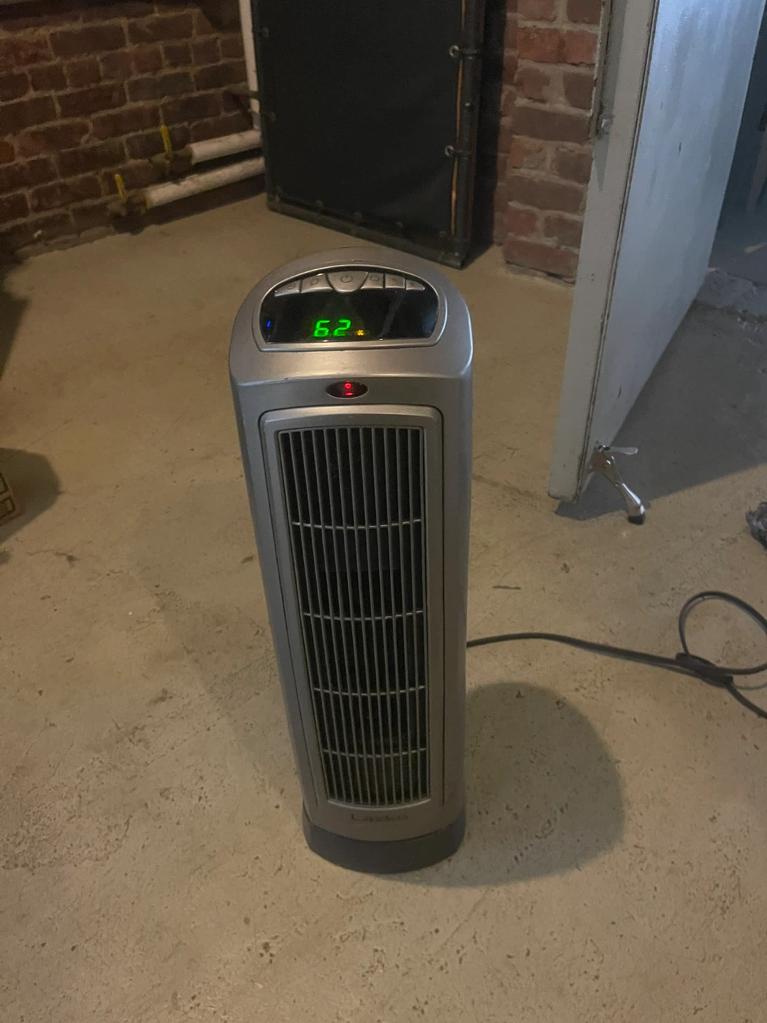 Lasko Tower Heater