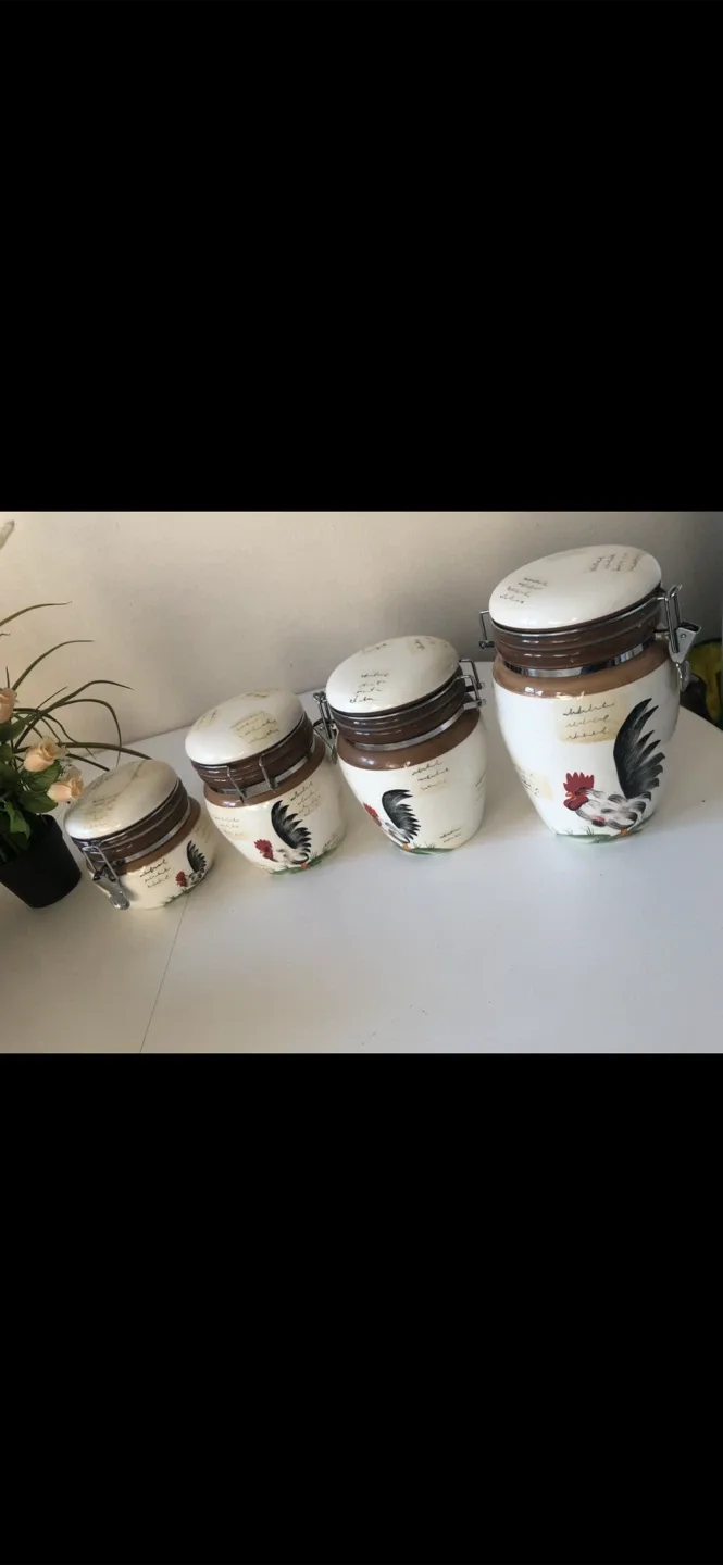 Moving sale each $10 image indicator(3)