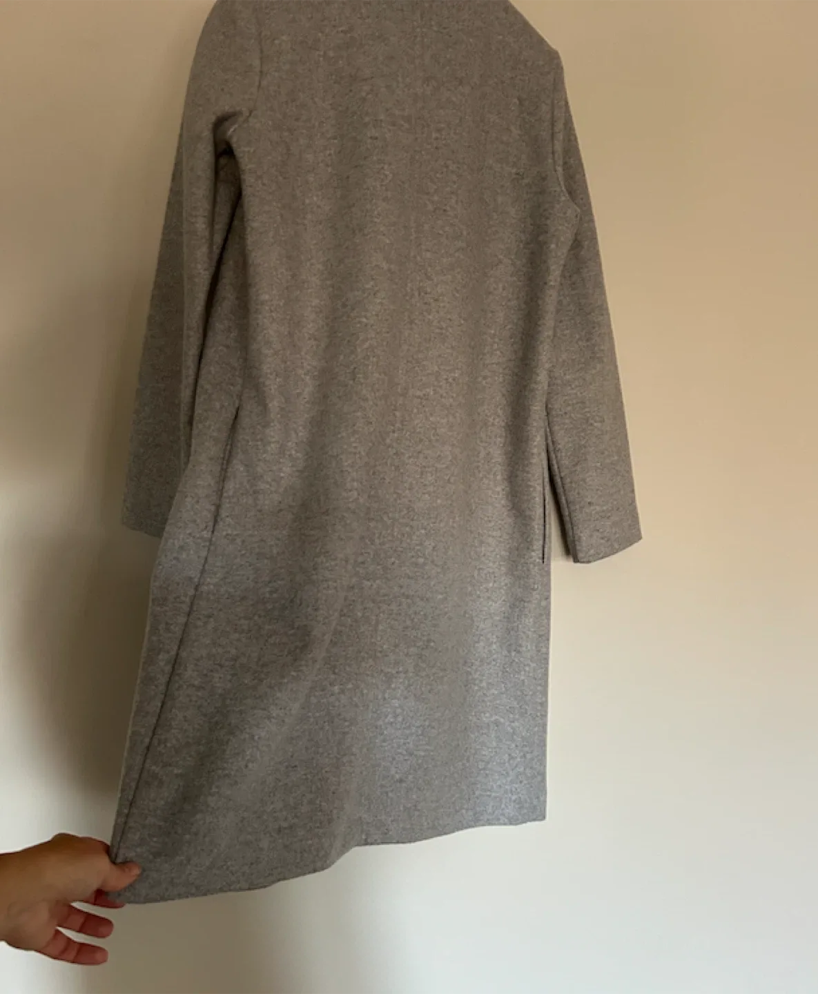 Zara lightweight long jacket image indicator(3)