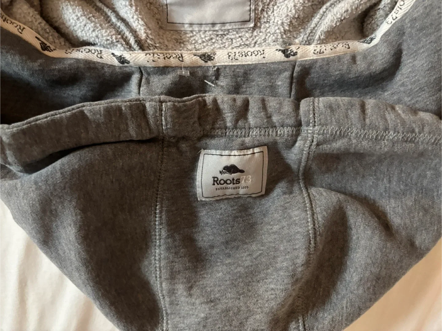 Roots 73 Grey Zip-Up Hoodie - Size L image indicator(4)