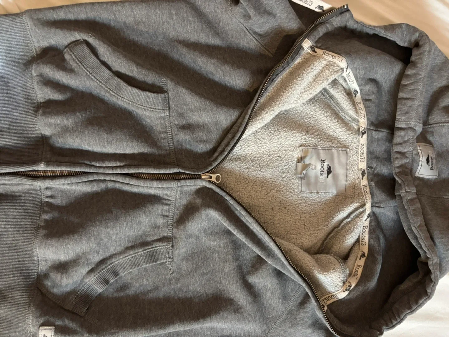 Roots 73 Grey Zip-Up Hoodie - Size L image indicator(2)