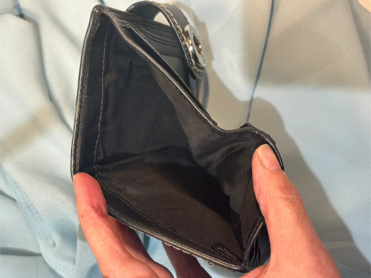 Coach Black Leather Wallet image indicator(4)