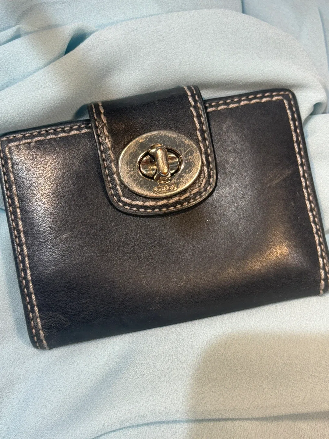 Coach Black Leather Wallet image indicator(2)