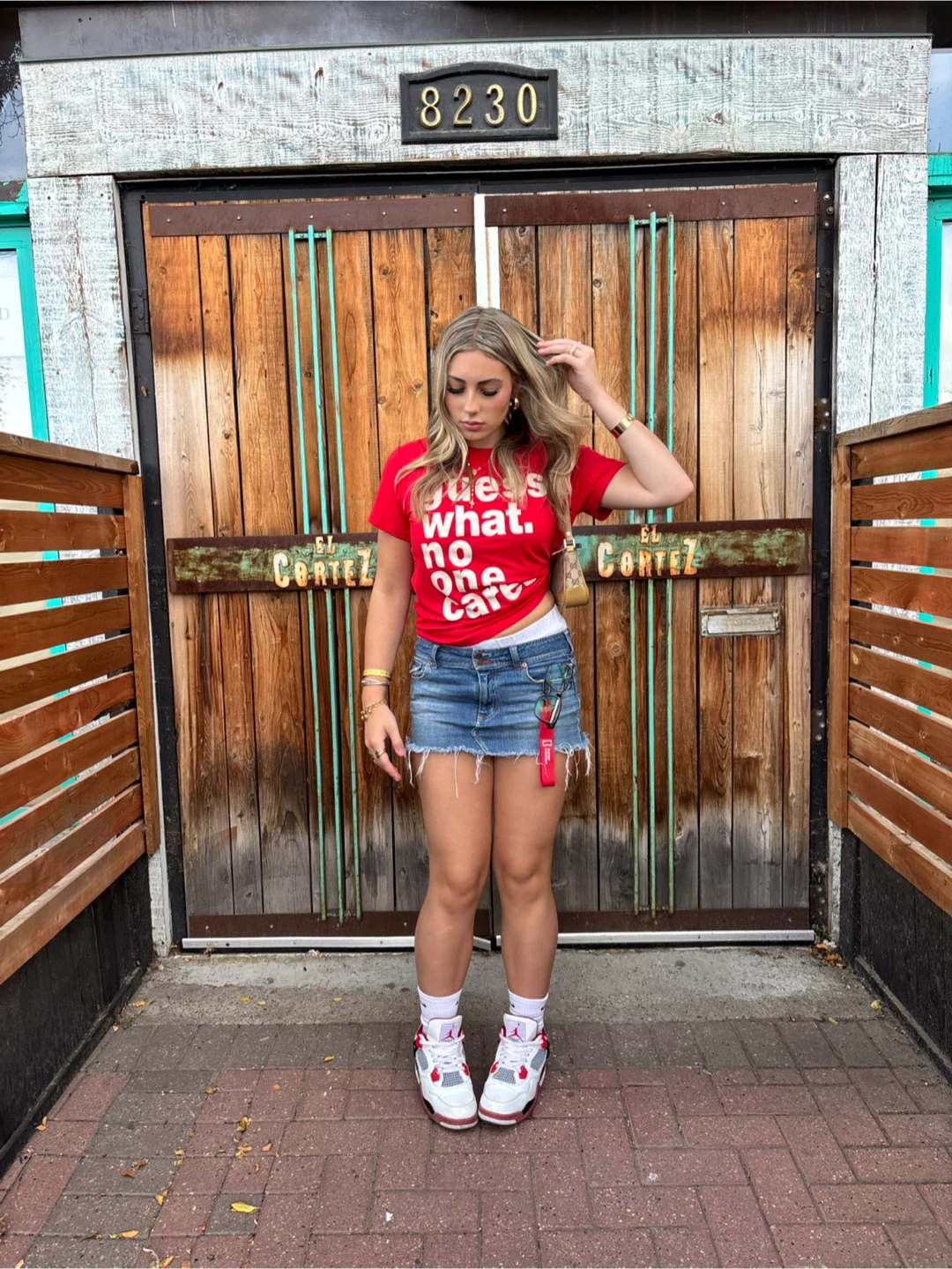 Red T-Shirt - Guess What, No One Cares - photo 2