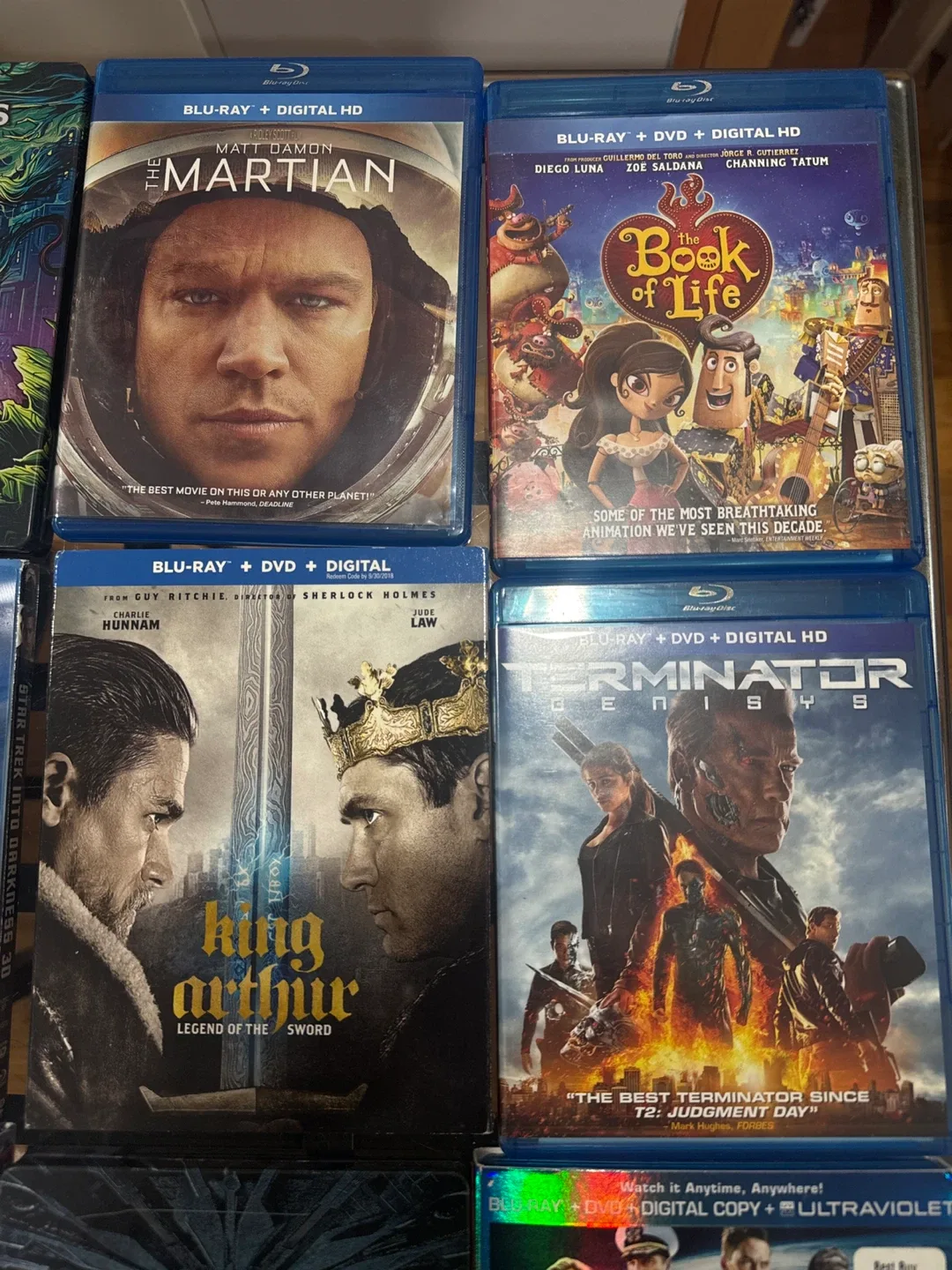 Blu-ray Movies: Independence Day, Aeon Flux, Daybreakers image indicator(2)