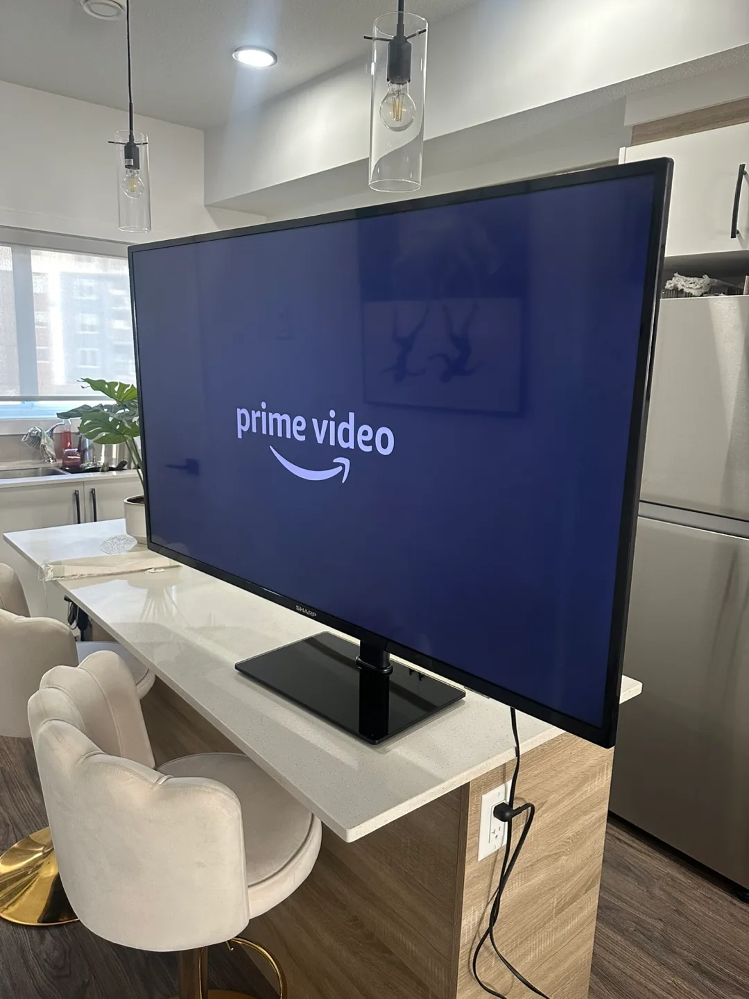 50" Sharp 4K UHD Smart TV – Like New Condition image indicator(2)