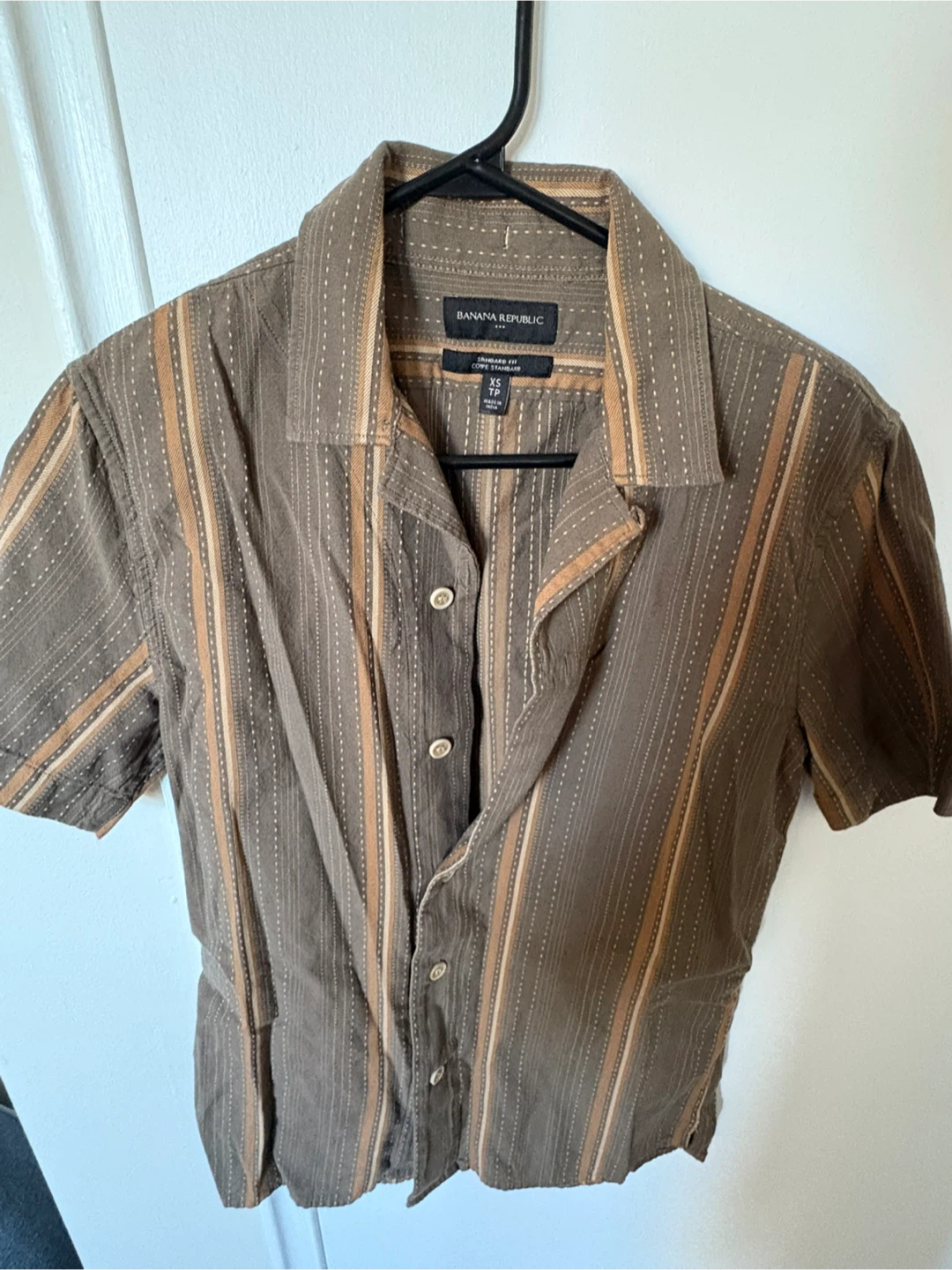 Banana Republic Standard Fit Shirt - XS