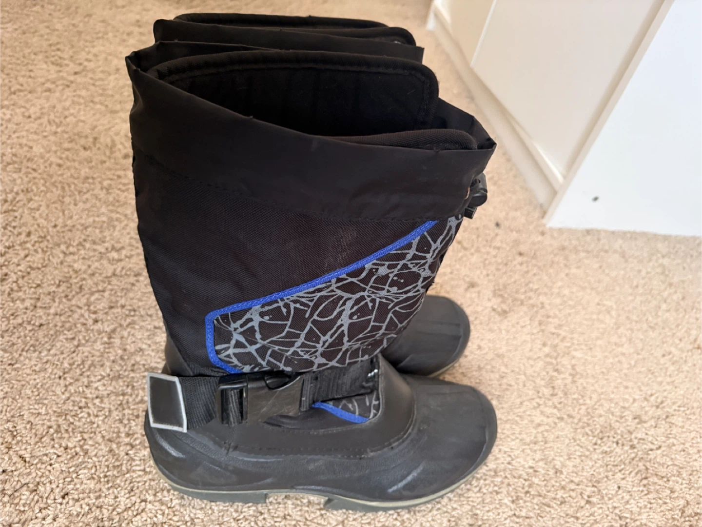 Black Winter Boots