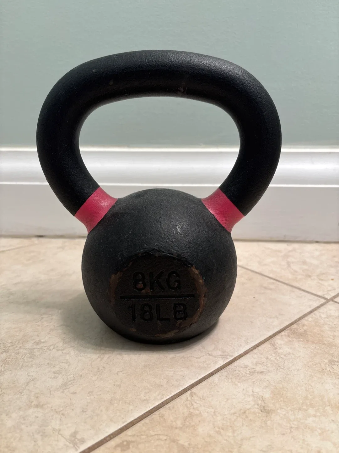 8KG Kettlebell - 18LB thumbnail