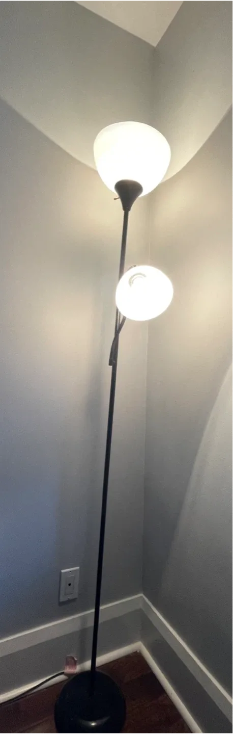 Floor Lamp with Reading Light - Black image indicator(2)