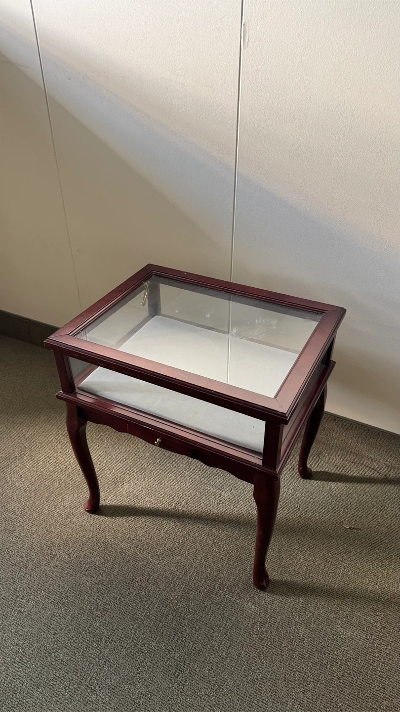 Display Table with Glass Top - photo 3