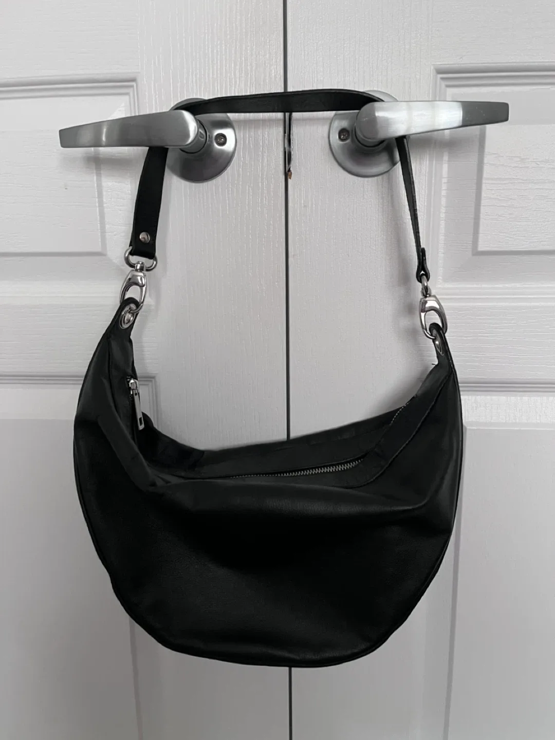 Black Leather Purse image indicator(4)