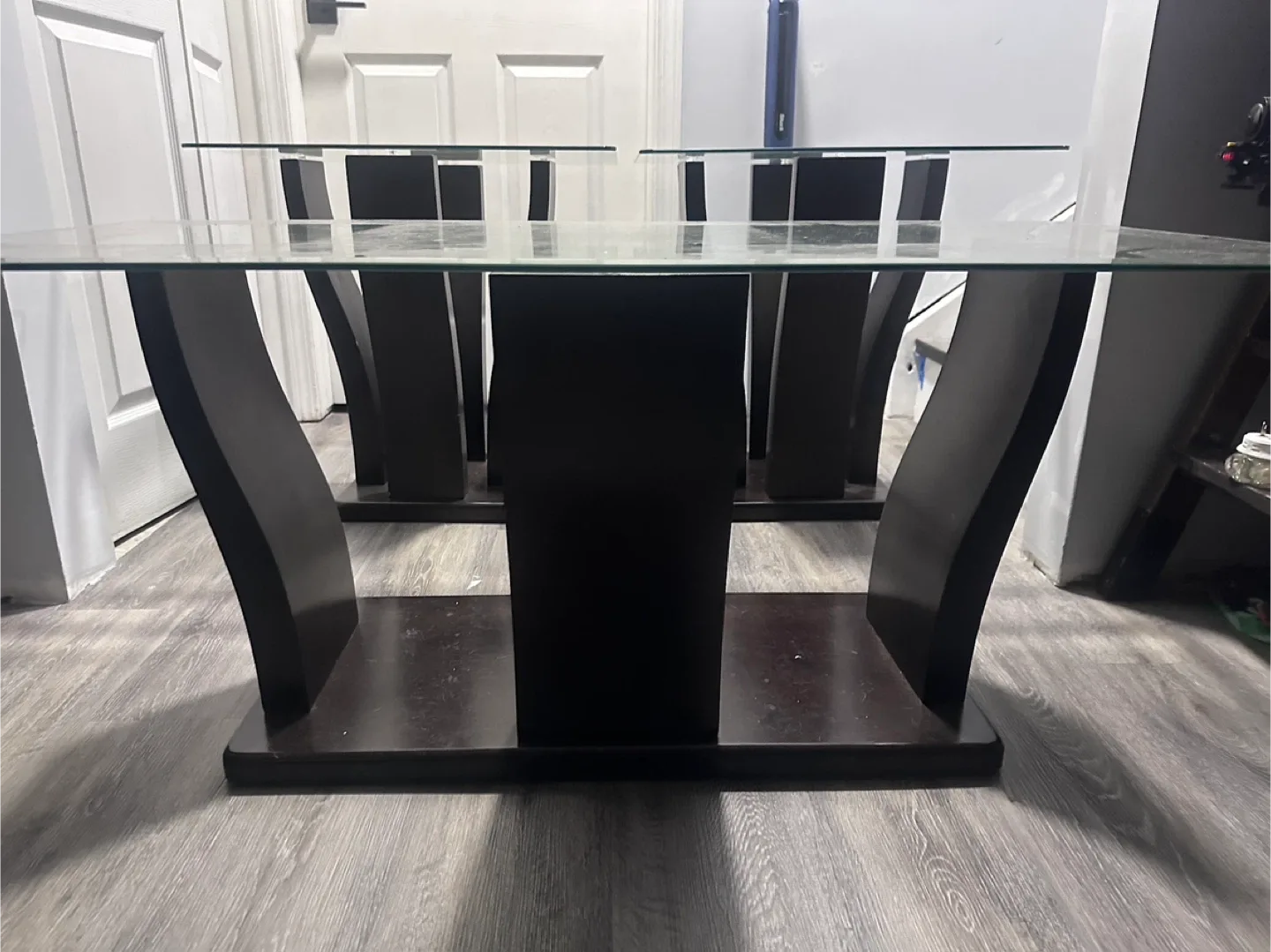 Glass Top Coffee Table with 2 Matching Side Tables image indicator(2)