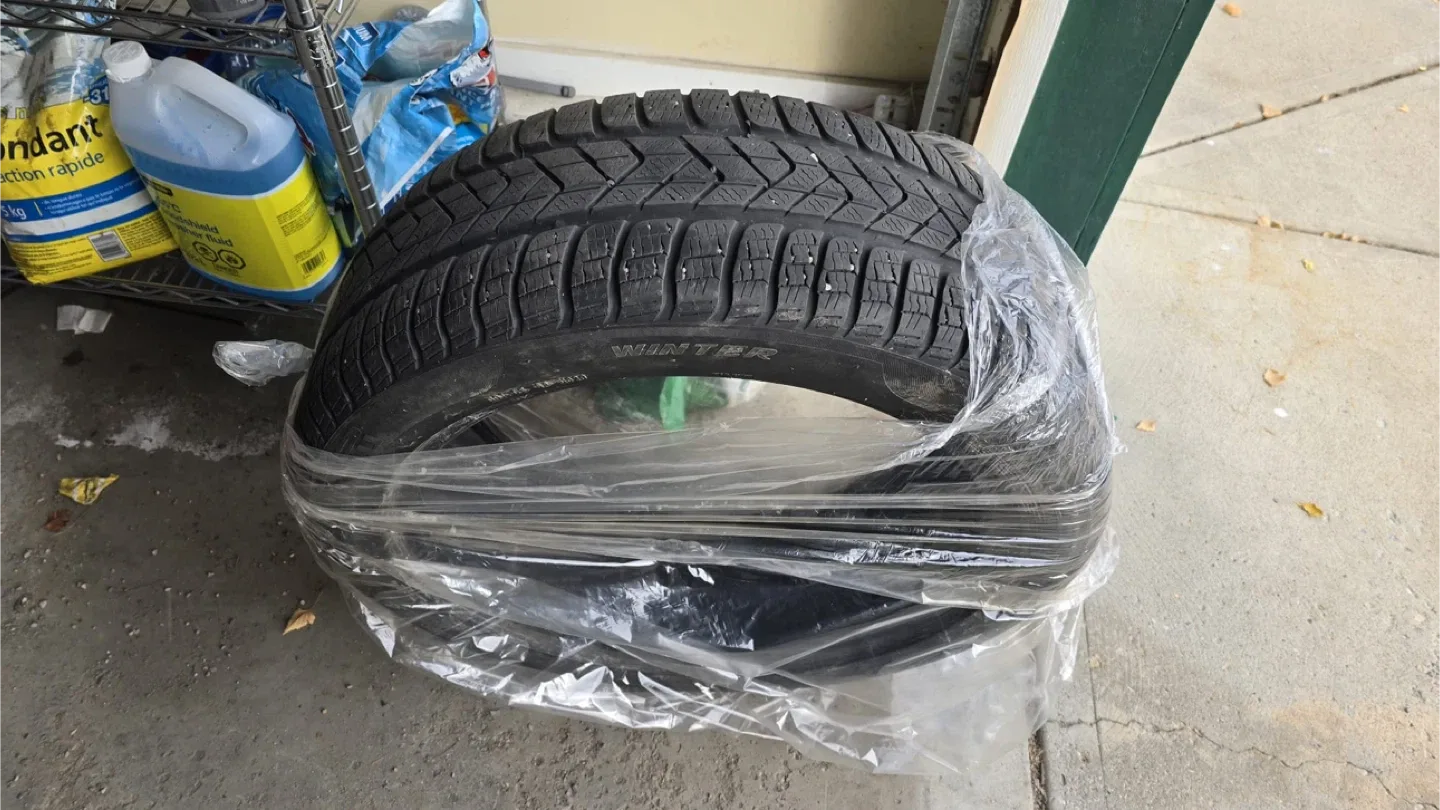 Infinity QX50 RFT winter tires. image indicator(2)