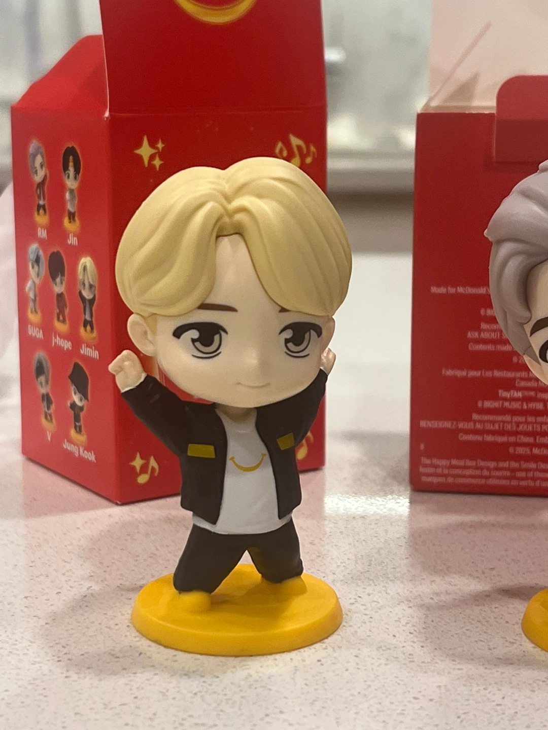 McDonald's BTS Meal Figures - Set of 7 - photo 3