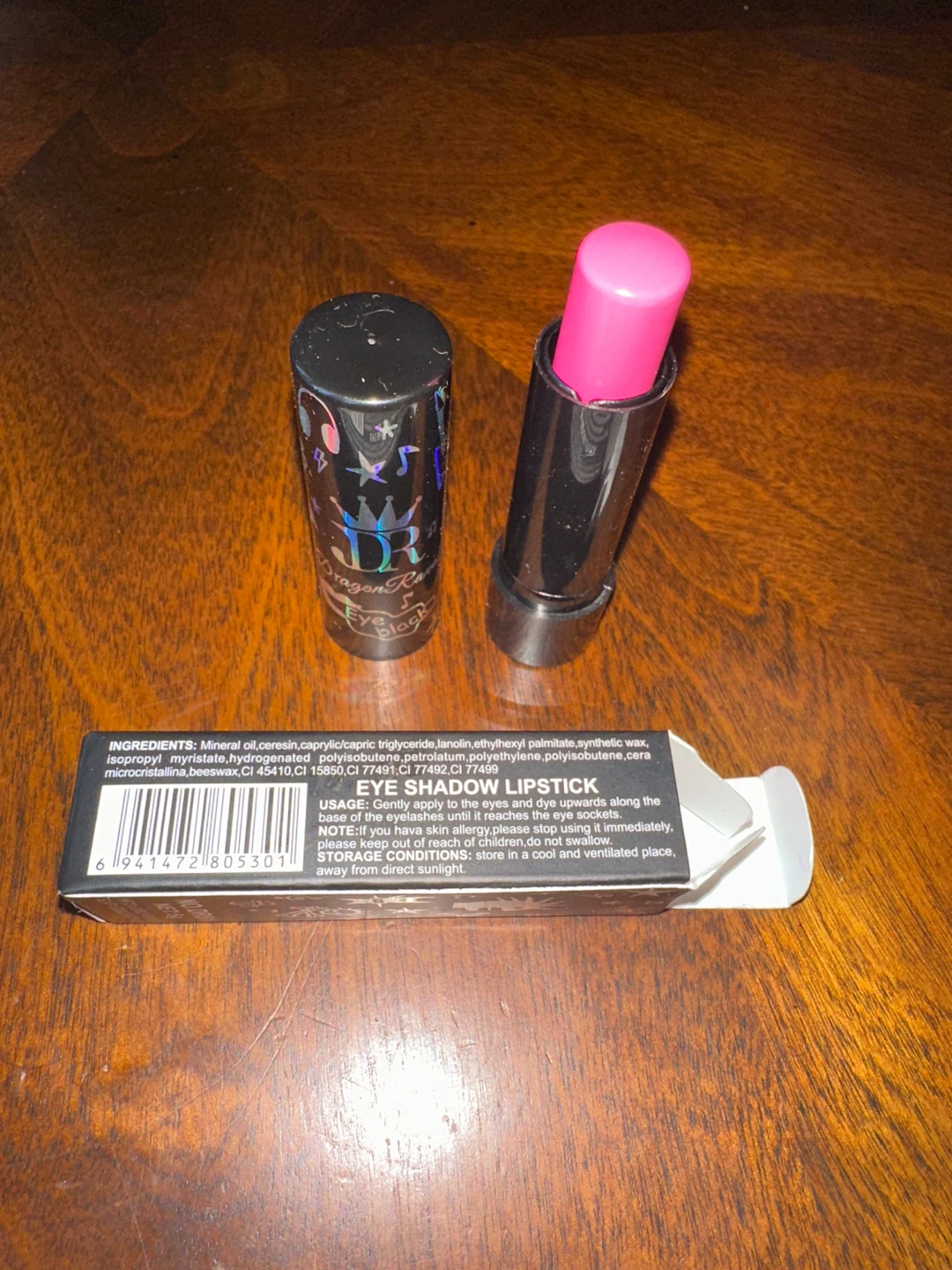 Dragon Ranee Eye Shadow Lipstick