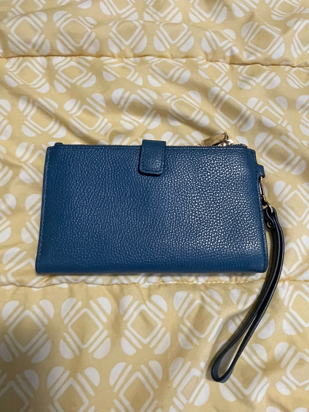 Michael Kors Blue Wallet - photo 2