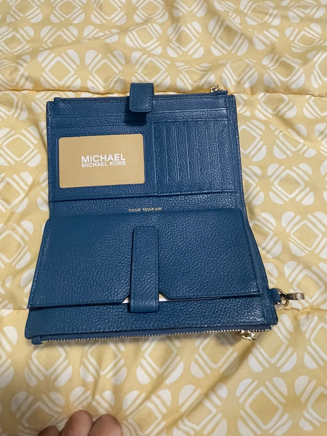 Michael Kors Blue Wallet - photo 4