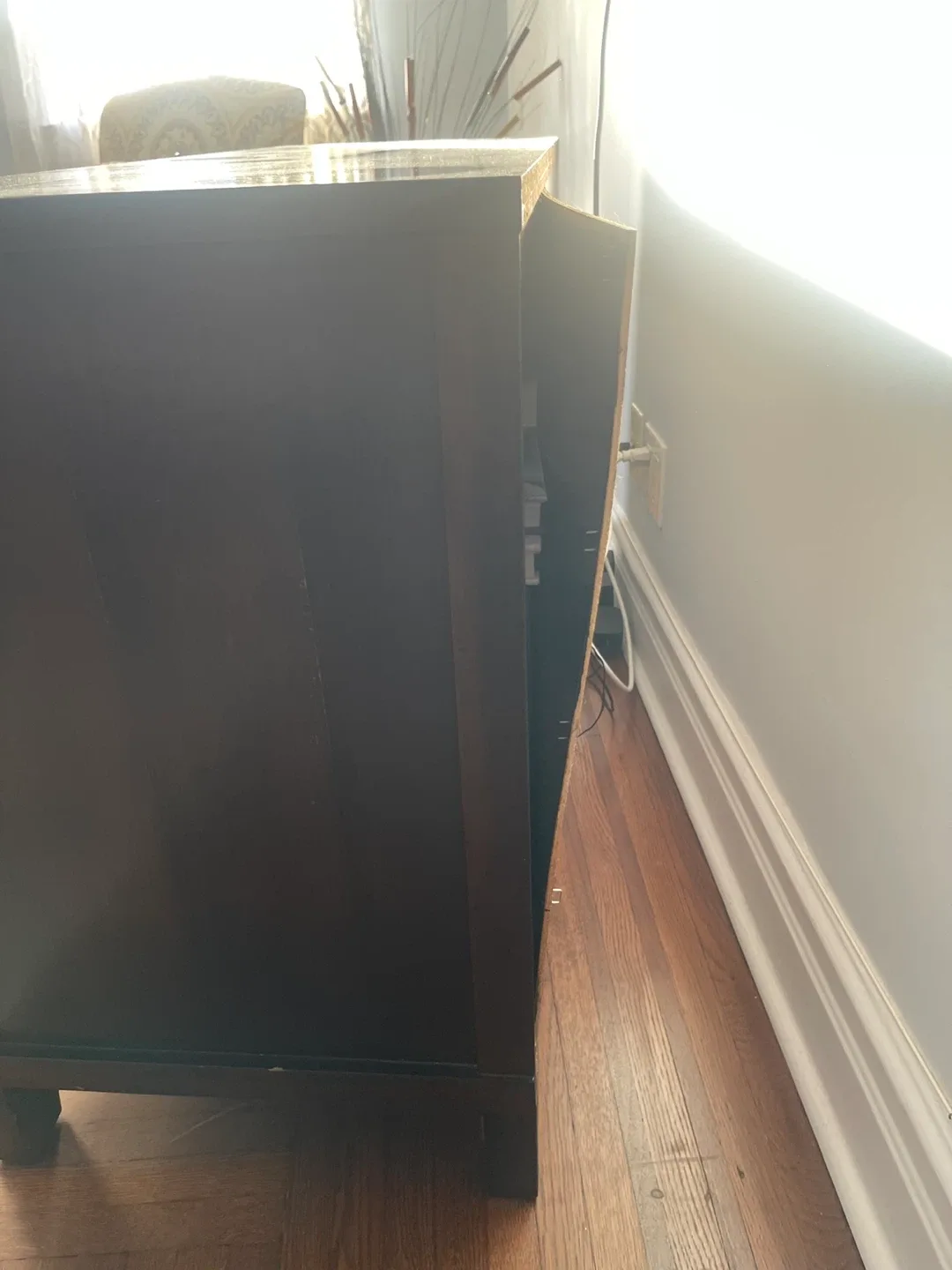 Wooden TV Stand Media Console image indicator(3)