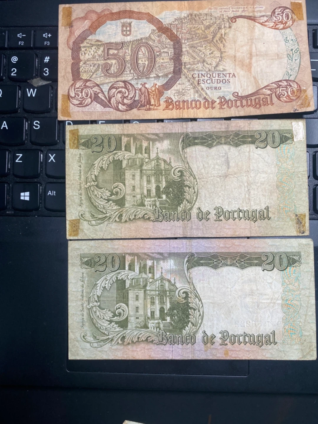 Portuguese banknote