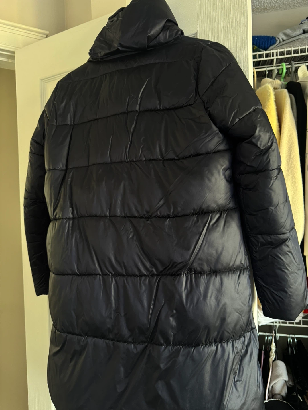 Kagijiao Black Puffer Coat - Size M S - photo 2