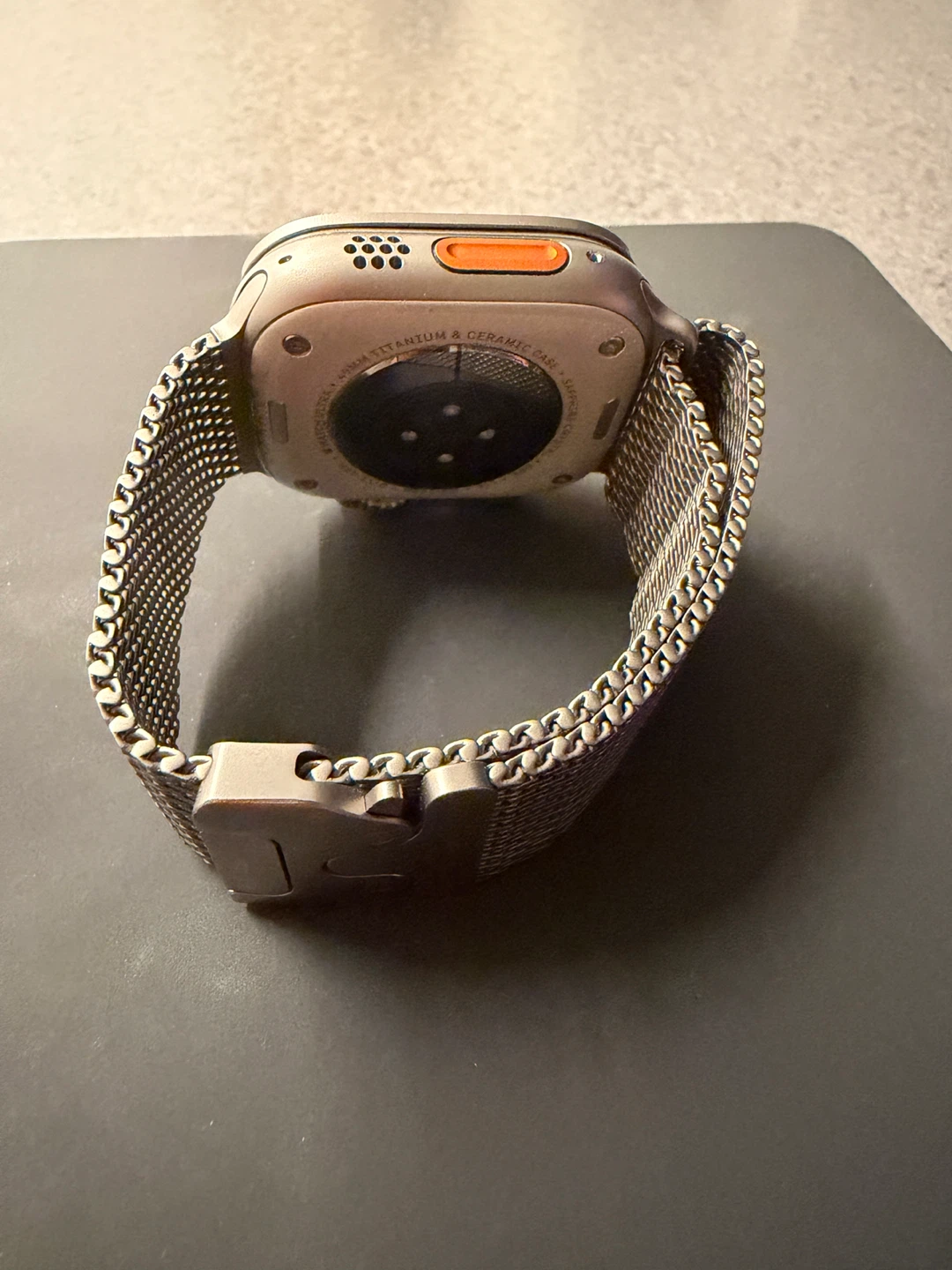 Apple Watch Ultra 2 49mm Natural Titanium - photo 3