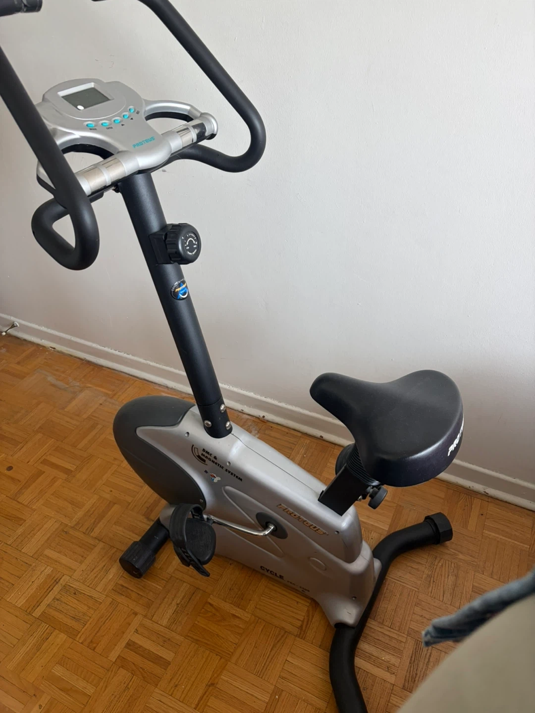 Proteus Cycle Trainer 950 Exercise Bike Karrot