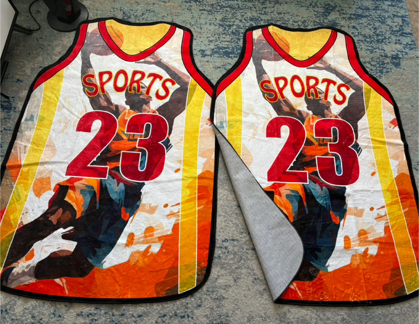 Brand new basketball jersey-shaped Area Rugs 5x3.4ft - photo 4
