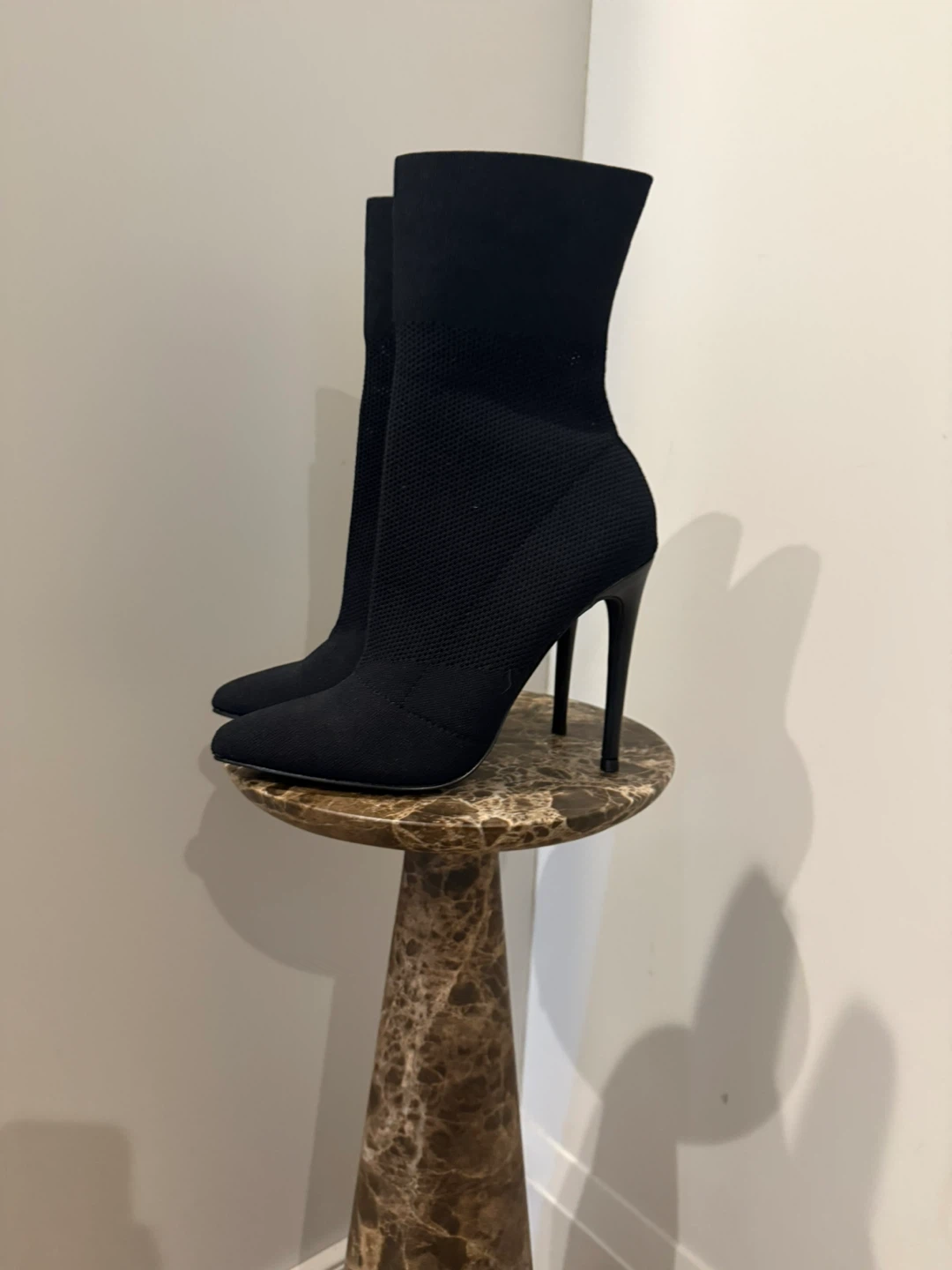Steve Madden - NEW size 8 heel boots