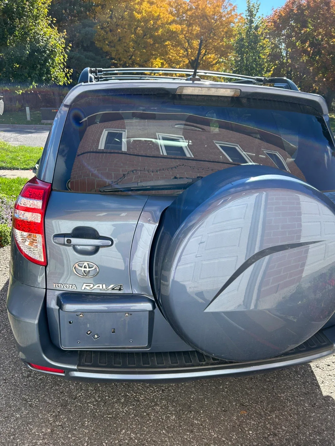 Toyota RAV4 SUV 2010 Limited selling as is image indicator(3)