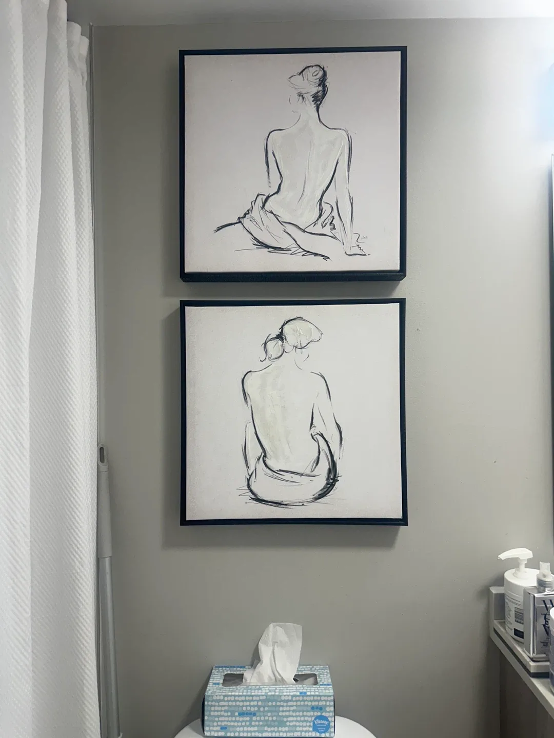 Set of framed prints - 17” image indicator(7)