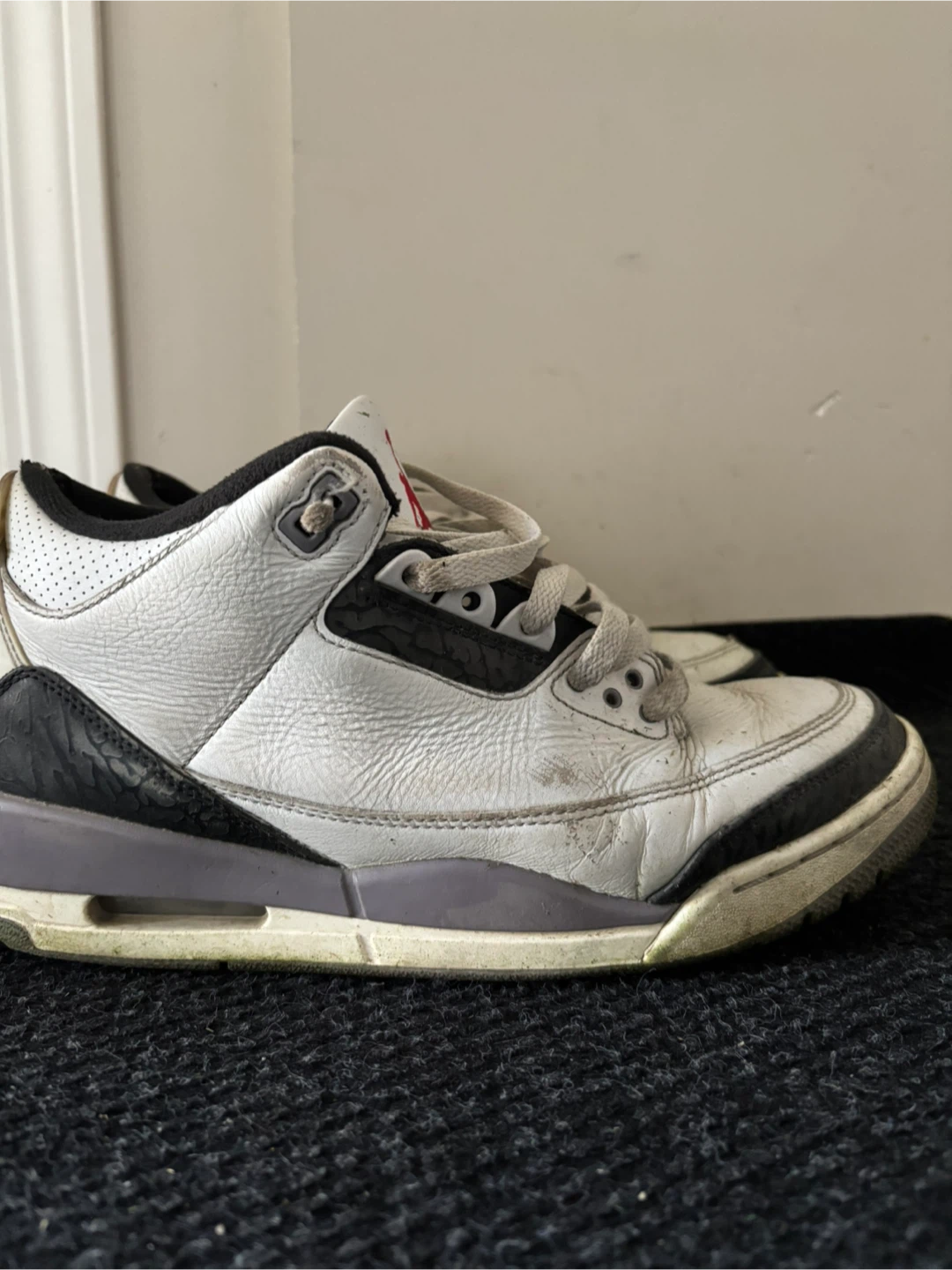 Air Jordan 3 Retro White Cement (2018) - photo 2