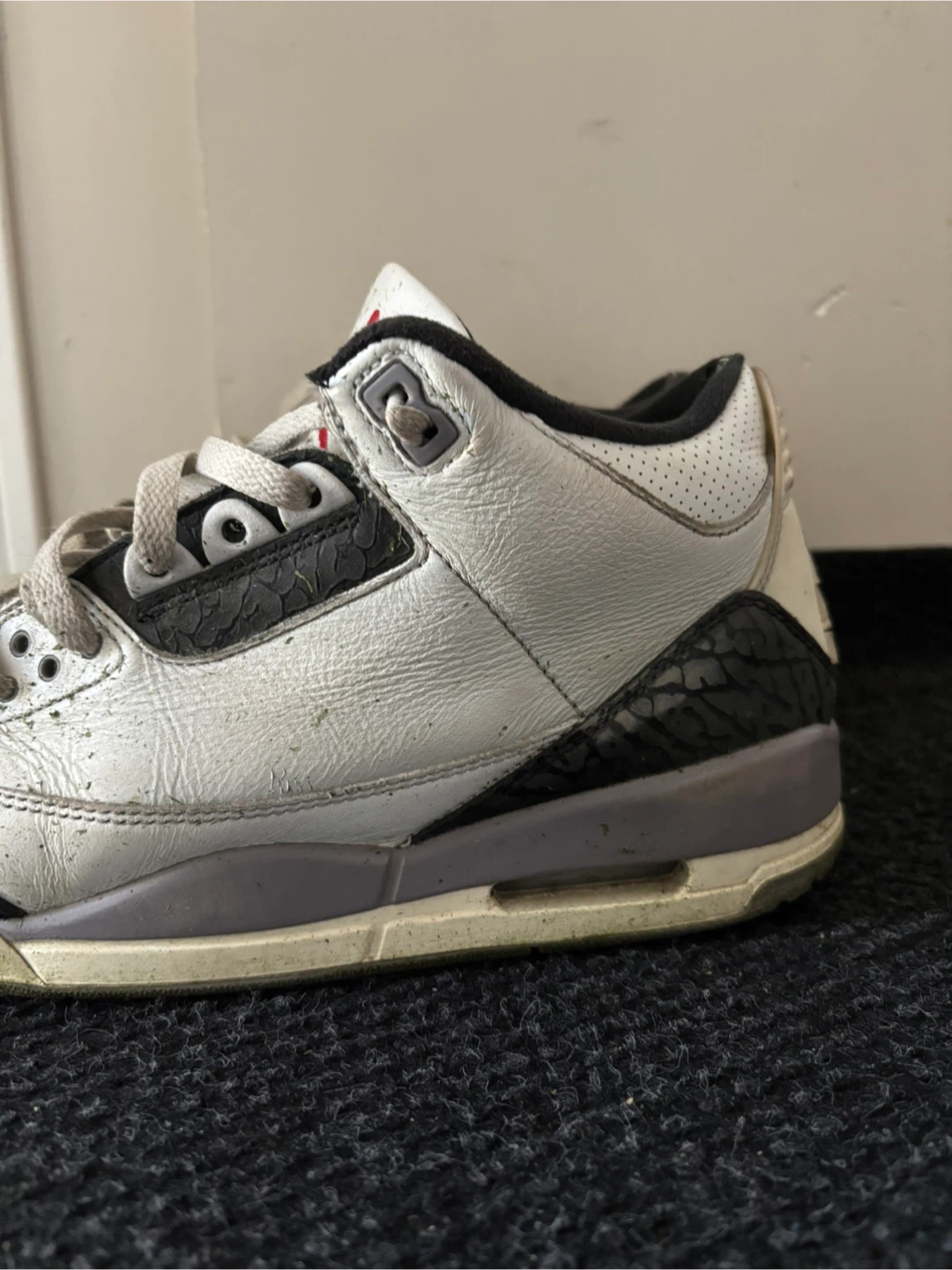 Air Jordan 3 Retro White Cement (2018)