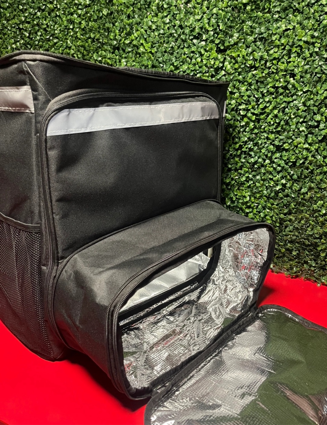 Insulated Food Delivery Backpack - Black
