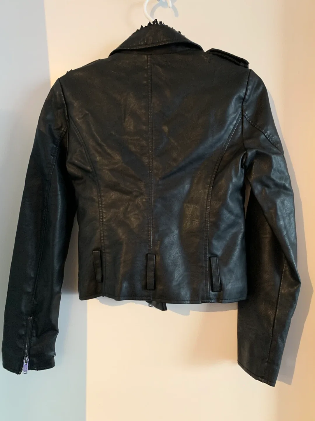 Black Biker Jacket Small - PLS READ ALL image indicator(3)