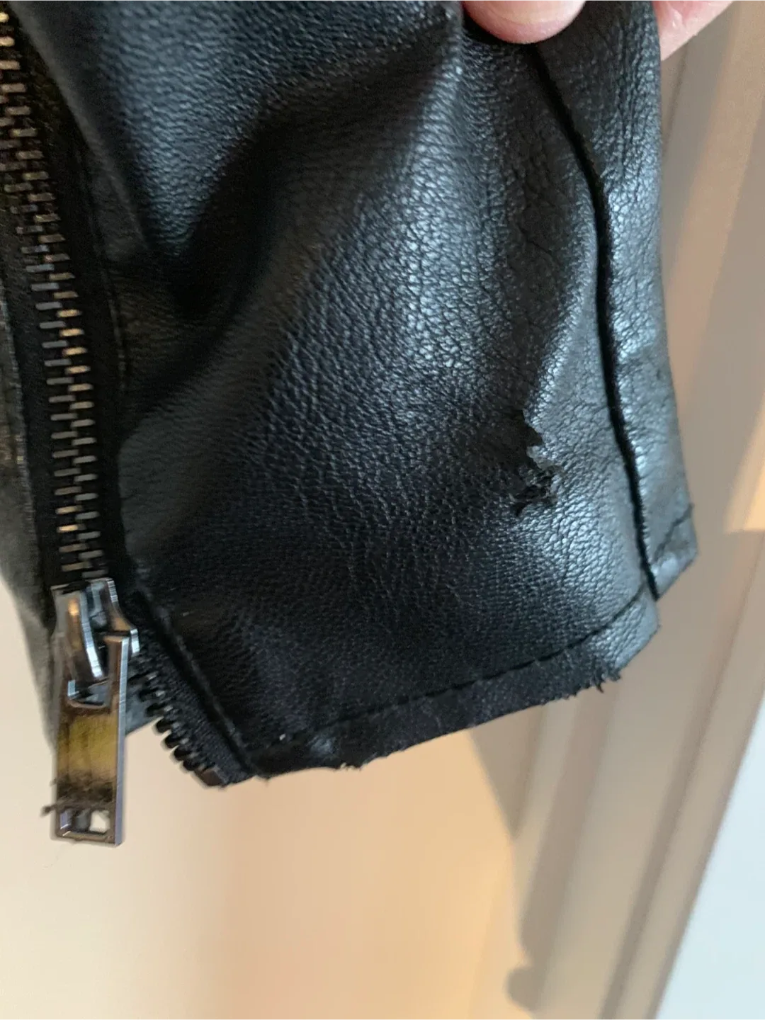 Black Biker Jacket Small - PLS READ ALL image indicator(6)