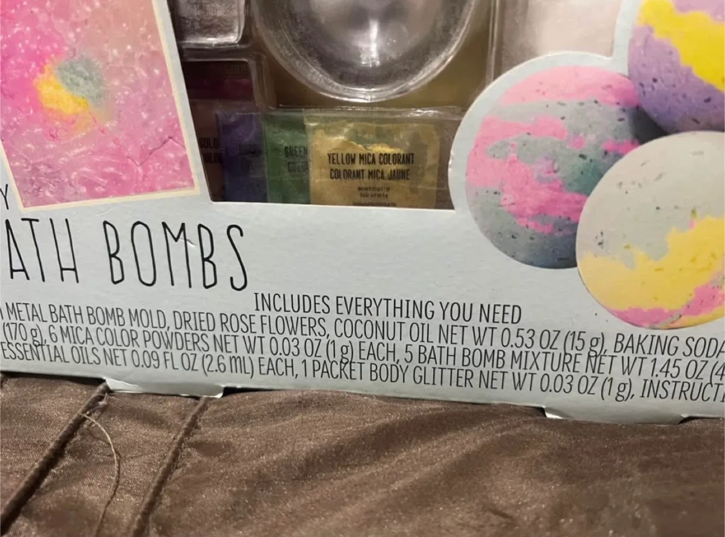 STMT D.I.Y. Bath Bombs - Make 5 Bath Bombs Kit image indicator(4)