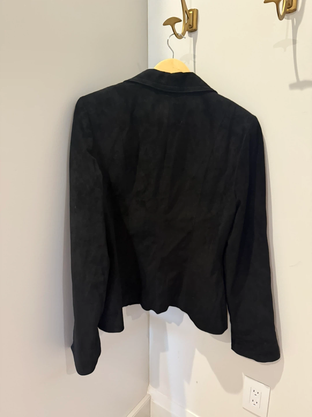 New Danier vintage black suede jacket - large woman’s - photo 4